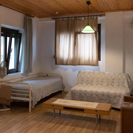 Our Parent's House. Family House For Rent Skala Kallirakhis