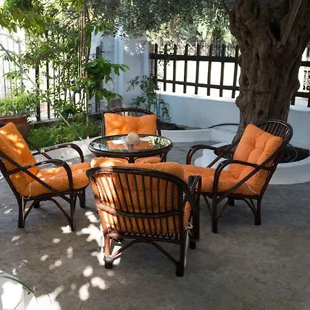 Our Parent's House. Family House For Rent בית נופש *